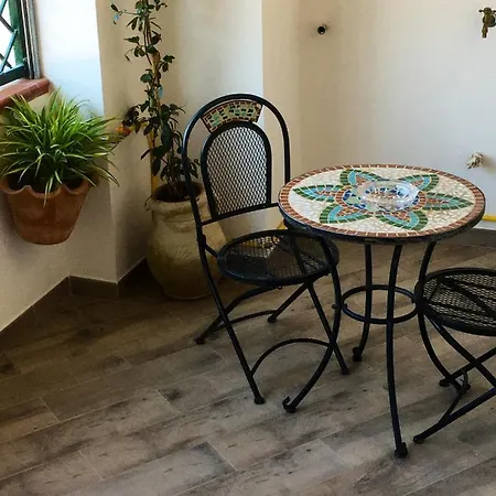 Сasa de vacaciones Charming House In